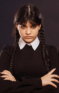 Саманта Адам