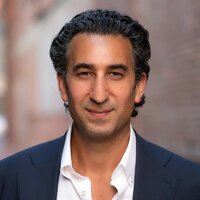 Karim Sadjadpour