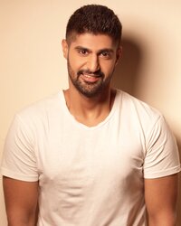 Tanuj Virwani