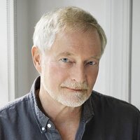 Erik Larson