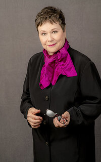 Martha Teichner