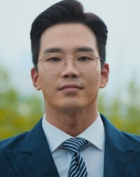 Kim Yong Min