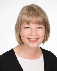Amy Stoch
