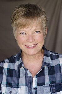 Amy Stoch