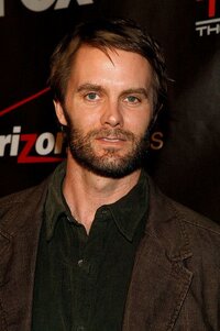 Garret Dillahunt