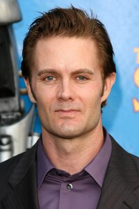 Garret Dillahunt
