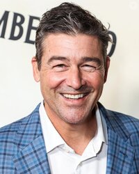 Kyle Chandler