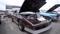 Pontiacs in Pigeon Forge