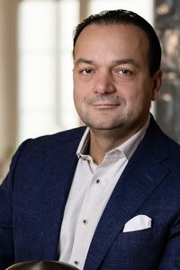 Shervin Razani