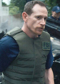 Bomb Tech Aaron Hill