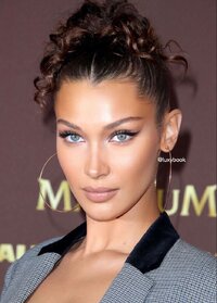 Bella Hadid