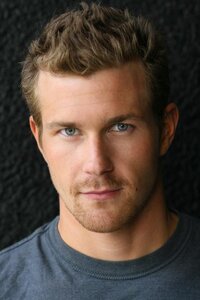Josh Kelly