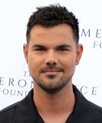 Taylor Lautner