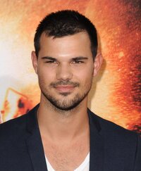 Taylor Lautner
