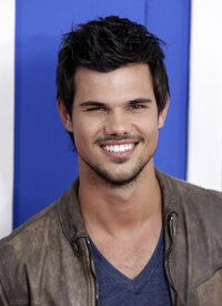 Taylor Lautner