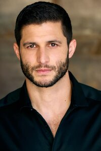 Roberto Portales