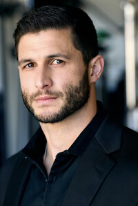 Roberto Portales