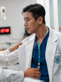 Baek Kang Hyuk