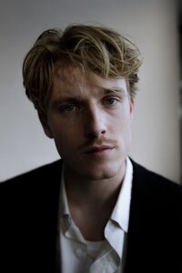 Louis Hofmann