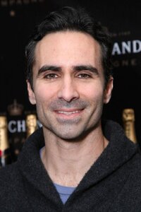 Néstor Carbonell