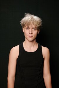 Ваня Дмитриенко