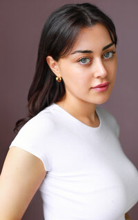 Aylin Scott