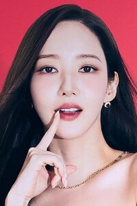 Yoon Yi Rang