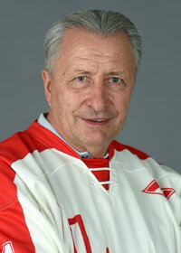 Александр Якушев