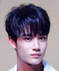 Tthuchh Khummuang