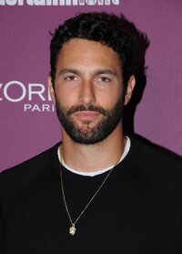 Noah Mills