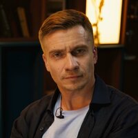 Александр Якушев