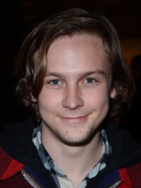 Logan Miller