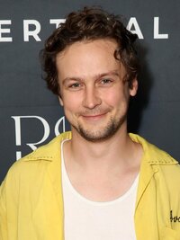 Logan Miller