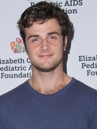 Beau Mirchoff
