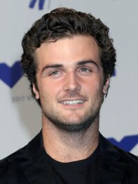Beau Mirchoff