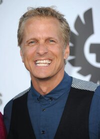 Patrick Fabian