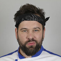 Виктор Белов