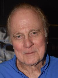 Gil Gerard