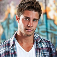 Dean Geyer