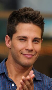 Dean Geyer