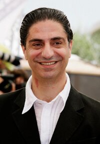 Simon Abkarian