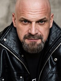 Александр Власенко