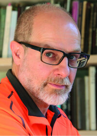 Дмитрий Гутов