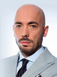 Дмитрий Макаров