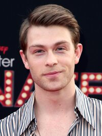 Evan Hofer