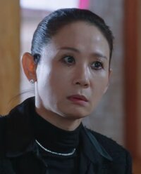 Lee Seon Mi