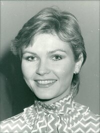 Fiona Fullerton