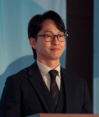Professor Daniel Lee