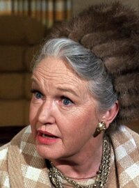 Ysabel MacCloskey