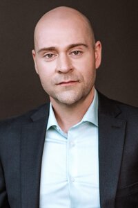 Adam Kolozsvari